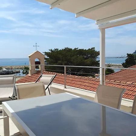 شقة Deluxe La Terrazza Sul Mare دْيانو مارينا