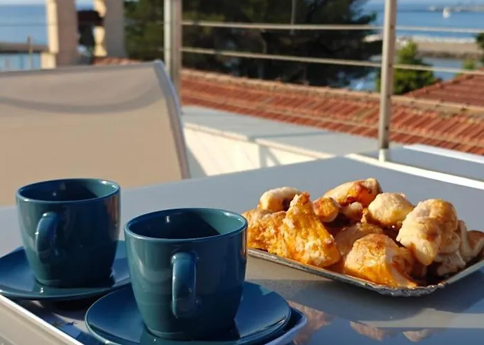 Apartment Deluxe La Terrazza Sul Mare